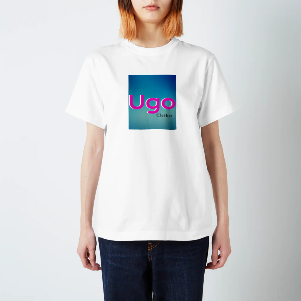 Ugo clothesのUgo clothes ロゴTシャツ Regular Fit T-Shirt