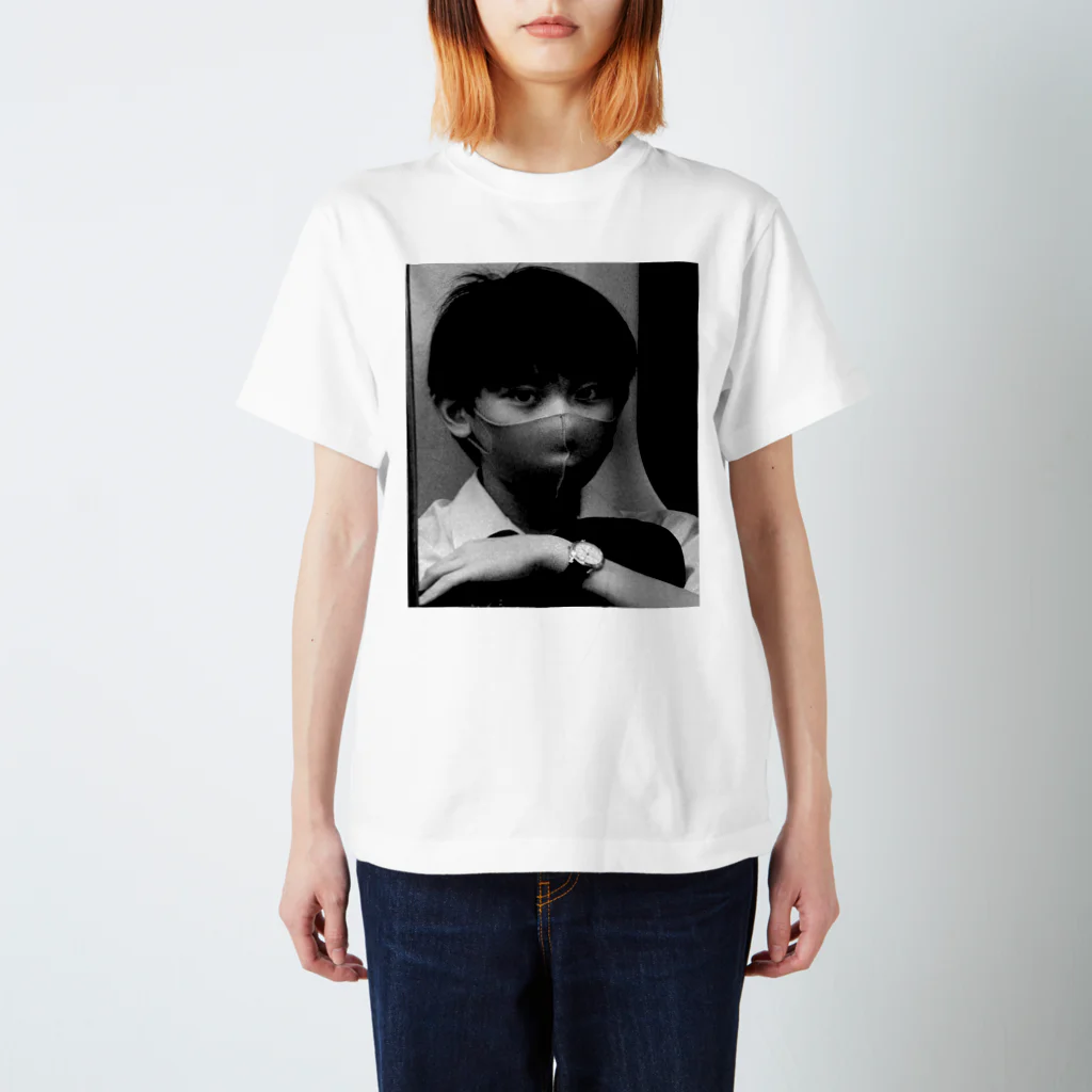 jordanniのlittle shopの目力 Regular Fit T-Shirt