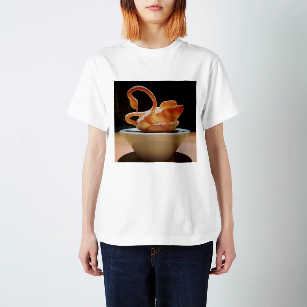 chikans3の創作料理の鶴ちゃん Regular Fit T-Shirt