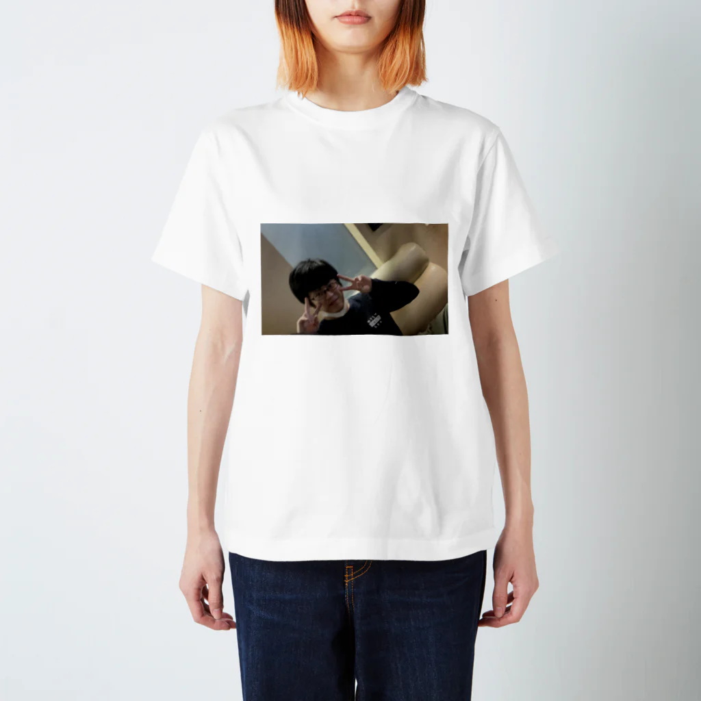 kademanのMOYAShit Regular Fit T-Shirt