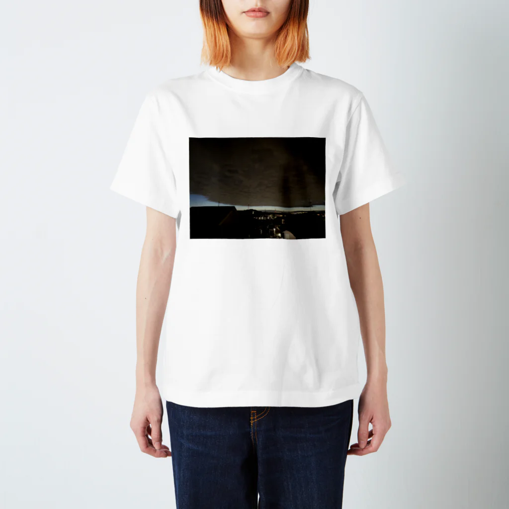 Daniel__cojp-4の雲 Regular Fit T-Shirt