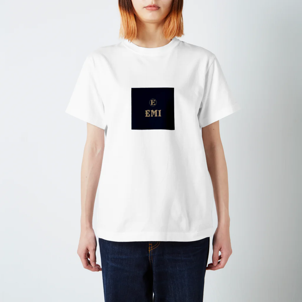 qunqunのE Regular Fit T-Shirt