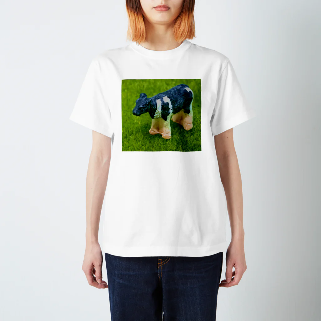 コナカマ通販SUZURI支店のCOW-2021 スタンダードTシャツ