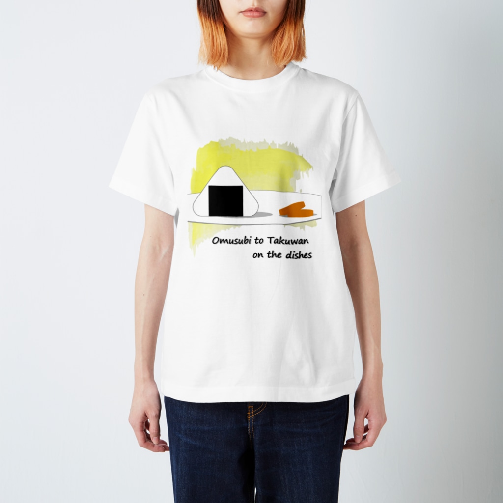 HBridge Storeのおにぎりとたくわん Regular Fit T-Shirt