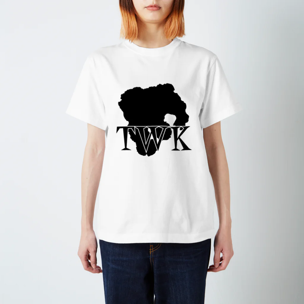 すきま時間のTWK ～林檎の守護神～ Regular Fit T-Shirt