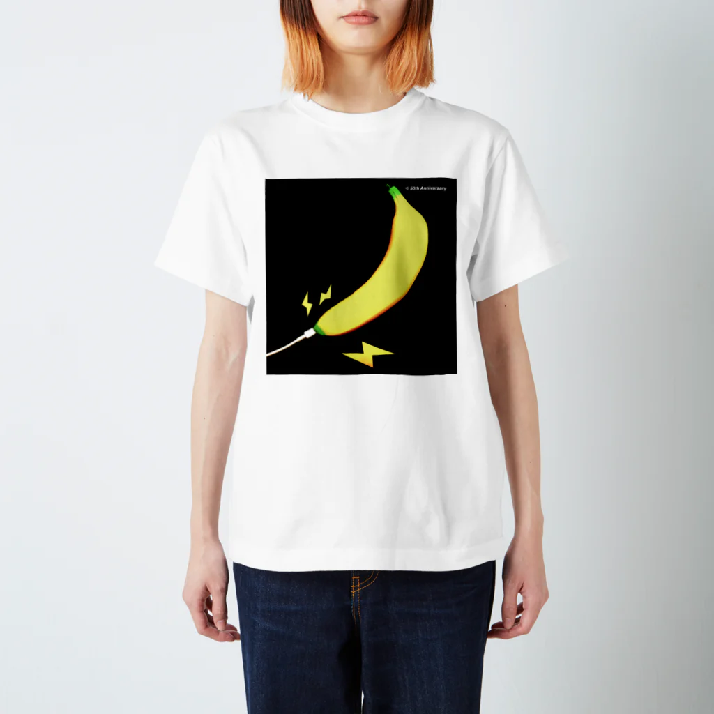 Takahashi_Jr_Tomoharuの50周年電気バナナ Regular Fit T-Shirt