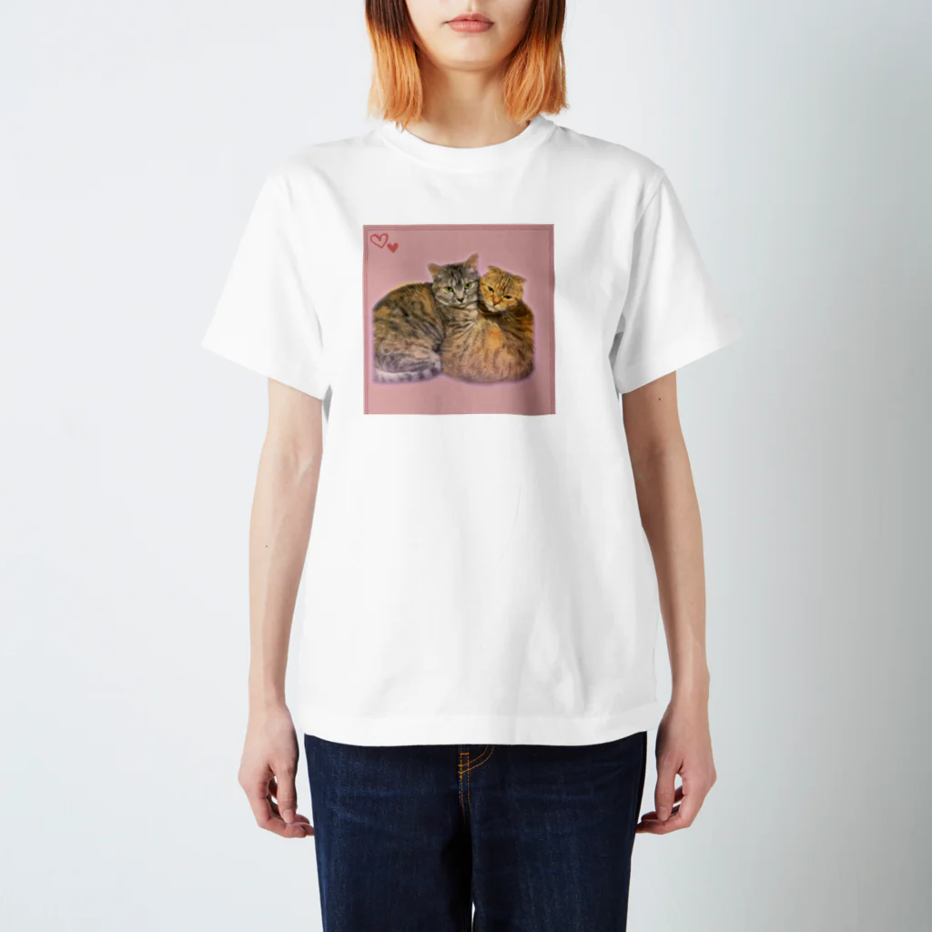 YACORUKOのらぶらぶねこ　ピンク Regular Fit T-Shirt