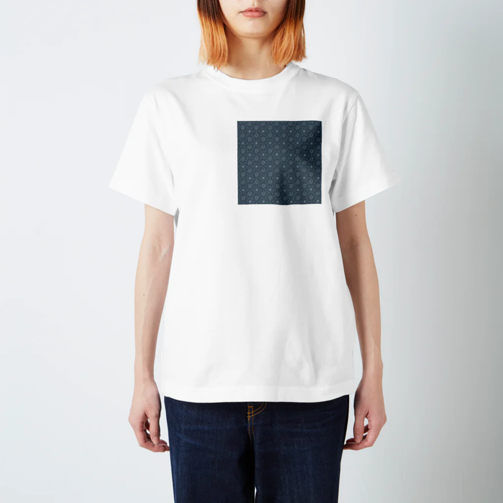 usagiの麻の葉模様 Regular Fit T-Shirt