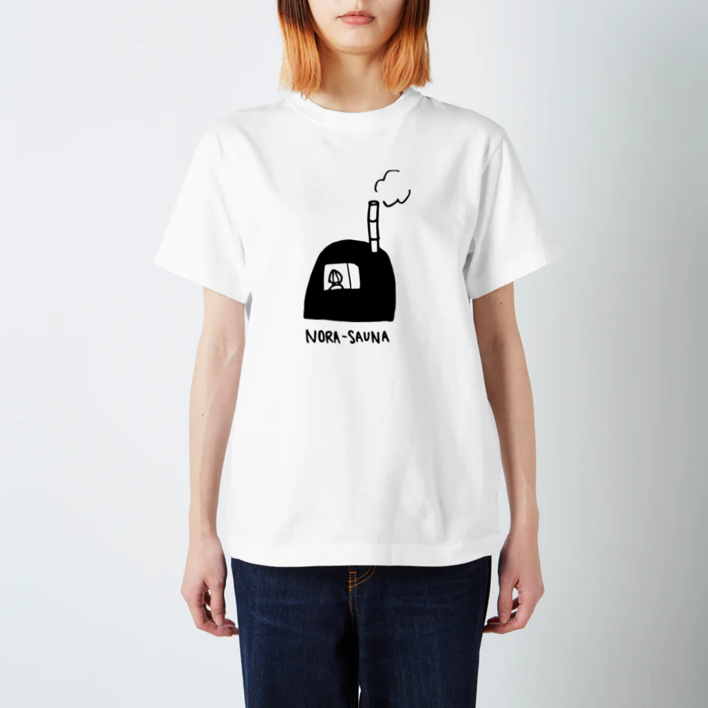 NORA-SAUNAの【絵柄大きめ背景抜け】NORA-SAUNA Regular Fit T-Shirt