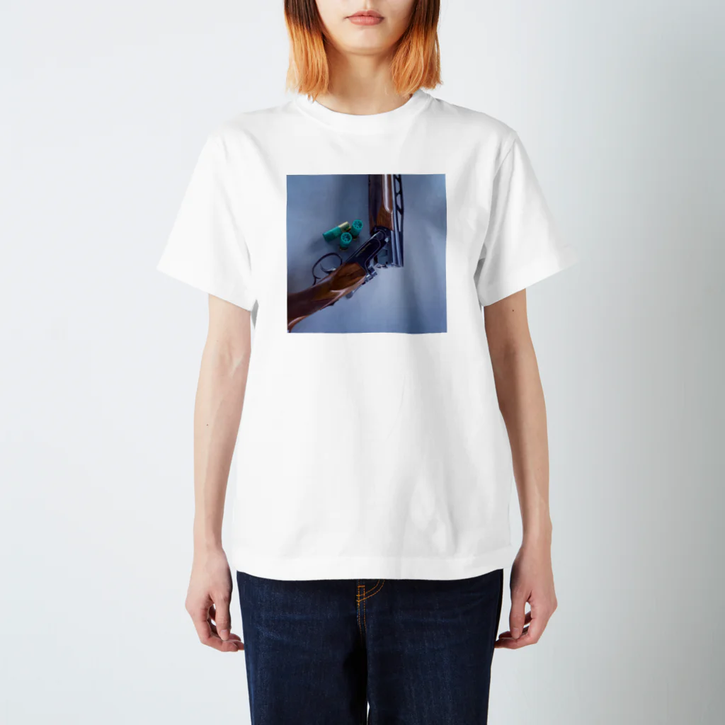 oisii-gynyuのショットガンアイコン Regular Fit T-Shirt