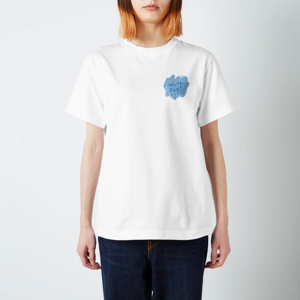 海のサワガニのWhite Day！ Regular Fit T-Shirt