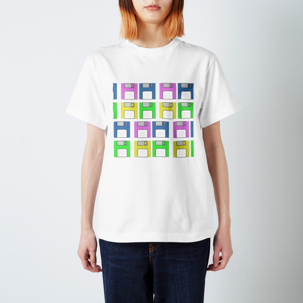 HBridge Storeの懐かしフロッピーディスク Regular Fit T-Shirt
