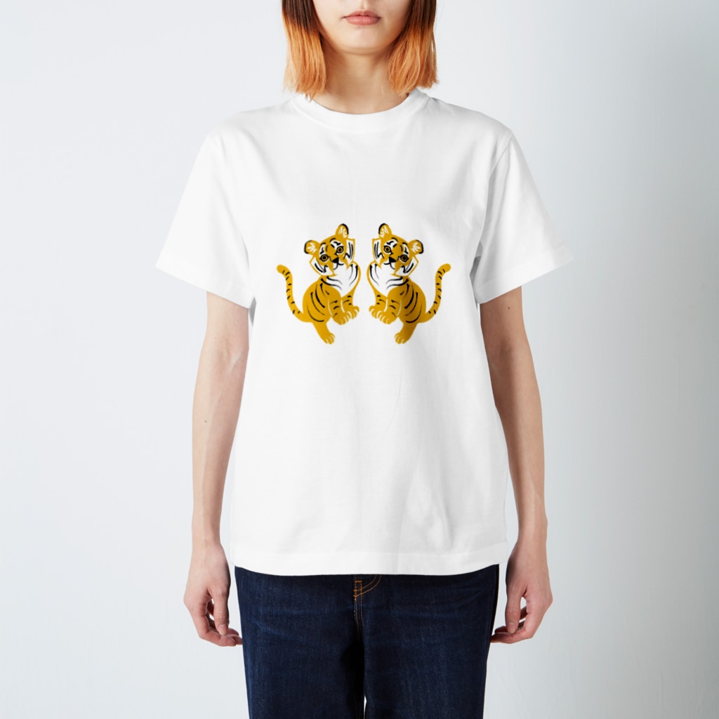 カネコサヤカのTORA-TWINS Regular Fit T-Shirt