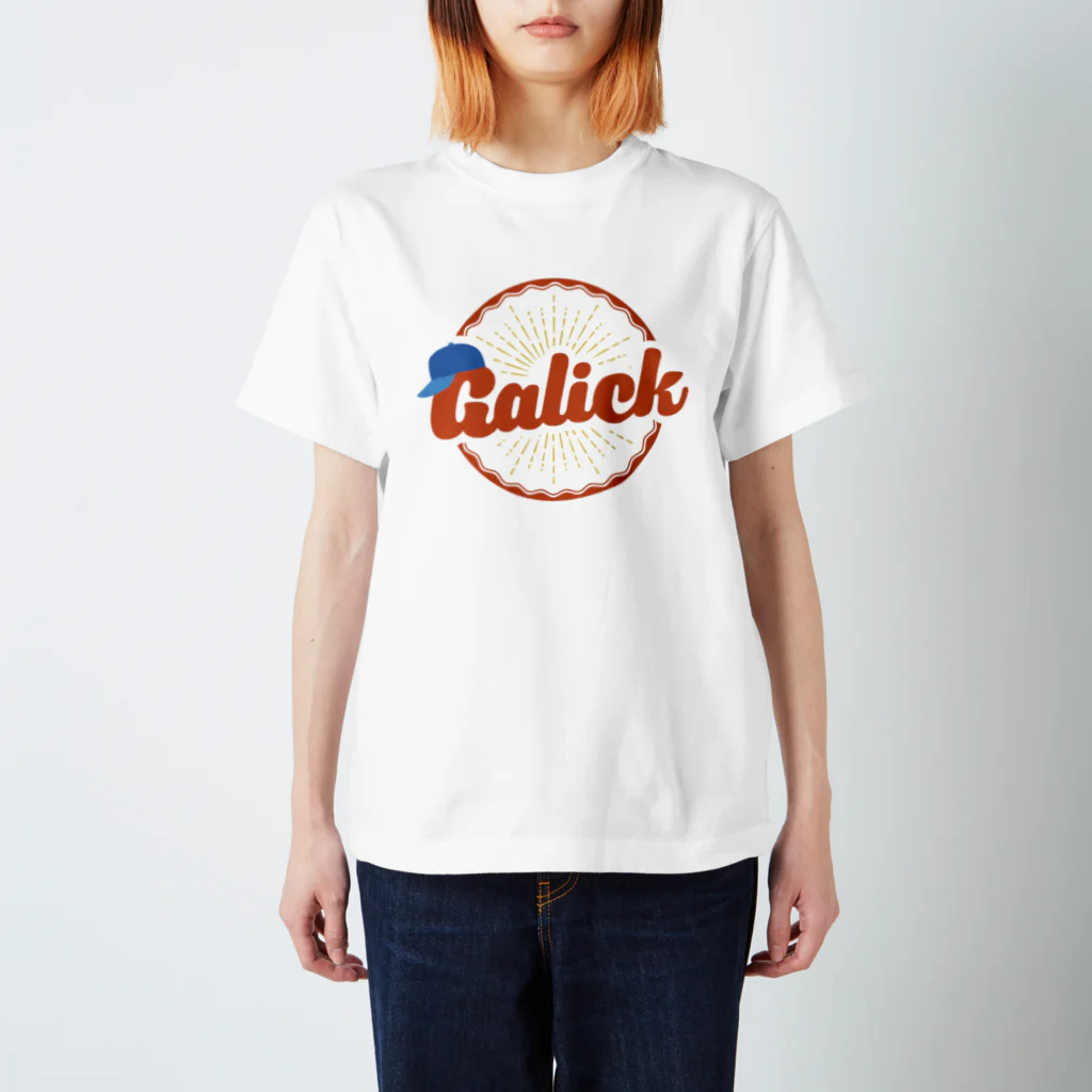 大衆バル GalickのGalickロゴ（サークル） Regular Fit T-Shirt