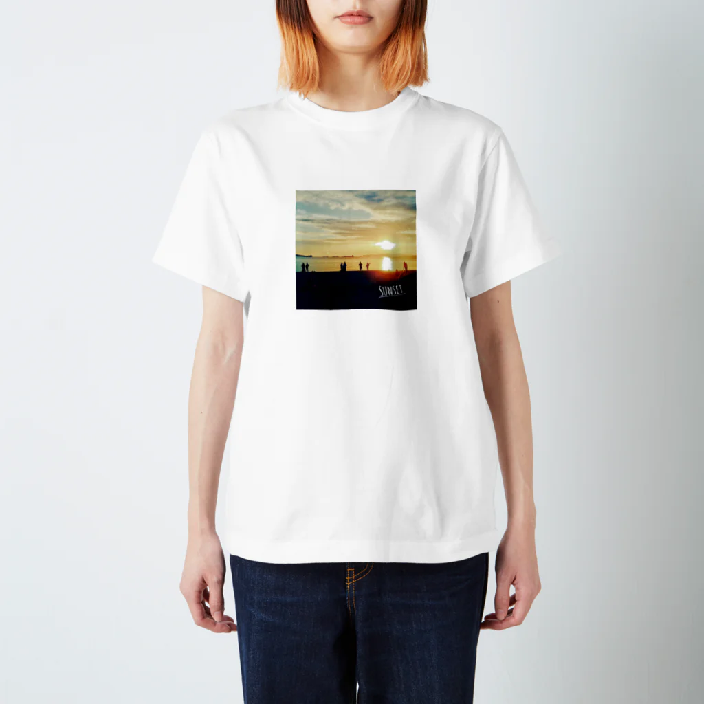 RUI❤︎の海辺の夕日 Regular Fit T-Shirt