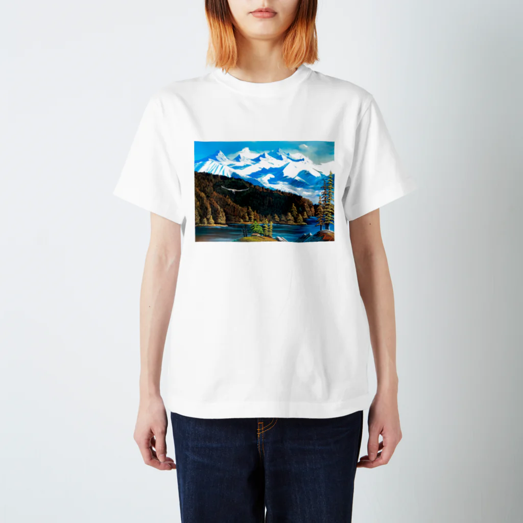 Isseyのロッキー山脈と鷲 スタンダードTシャツ