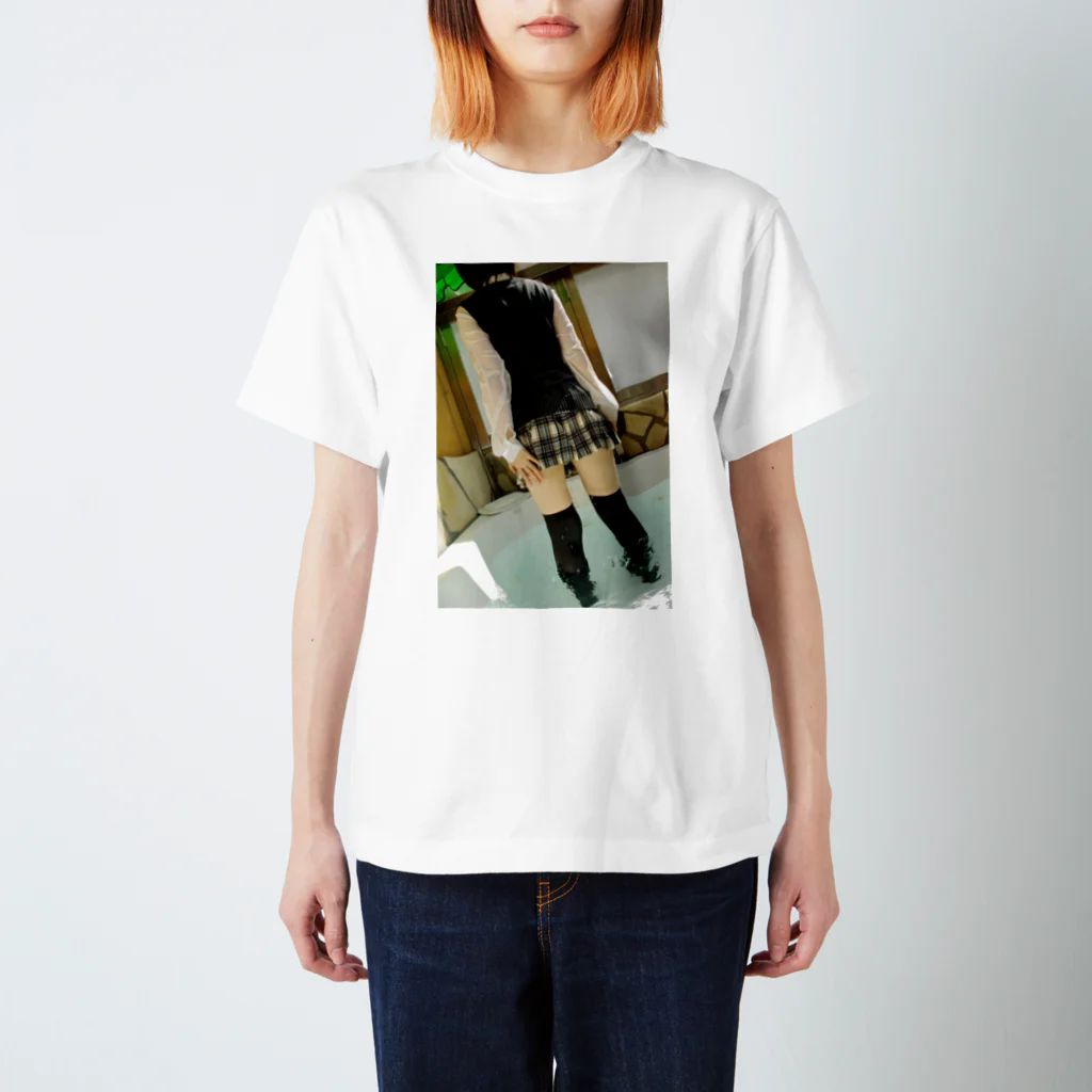 上戸ともひこの濡れ娘。maria-002 Regular Fit T-Shirt