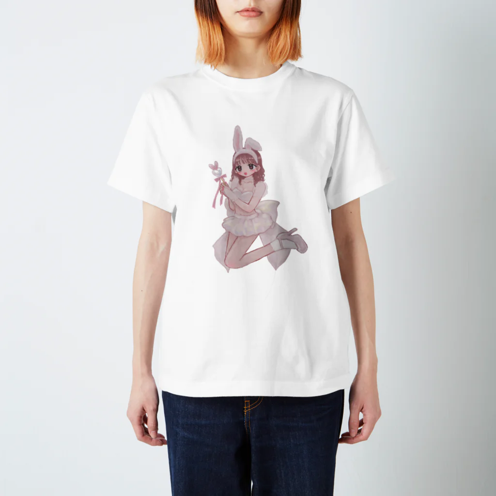 みつめのうさπ Regular Fit T-Shirt