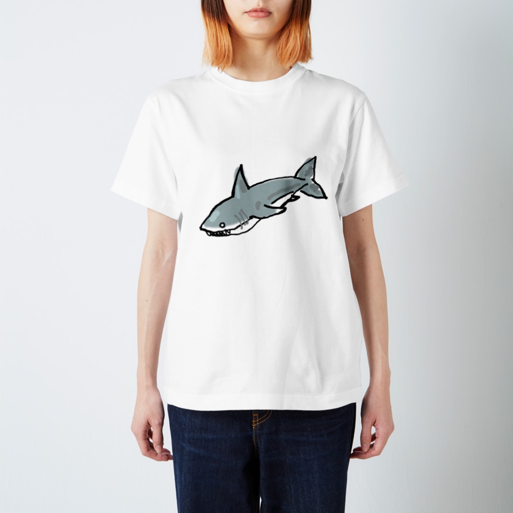 bearbenchのサメ Regular Fit T-Shirt