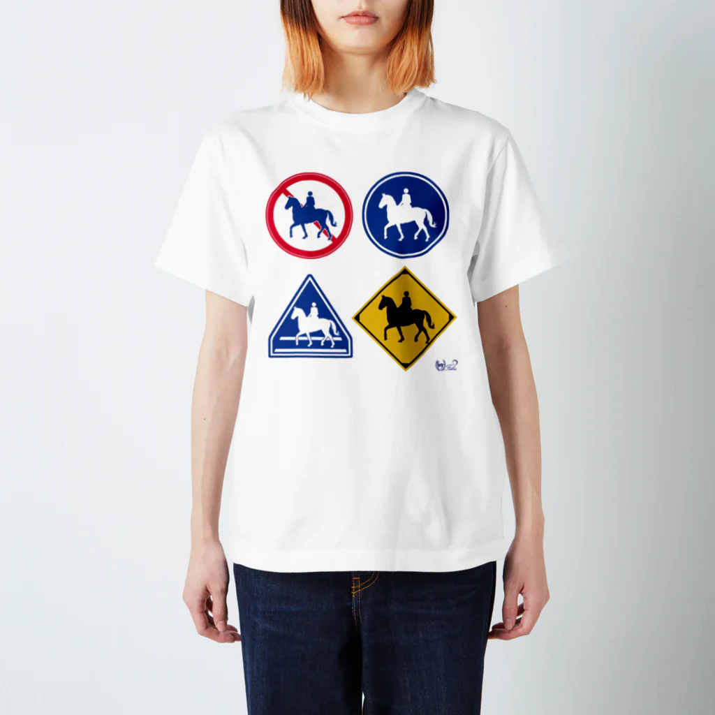 モノツクルヒト　Fuku～ふく～の馬標識 Regular Fit T-Shirt