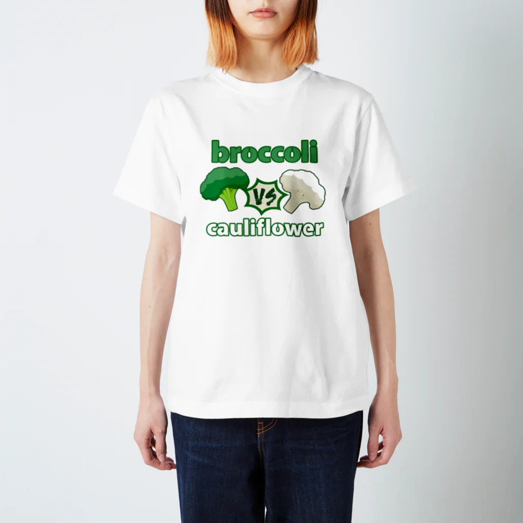 牛のTシャツ屋のブロッコリーvsカリフラワー Regular Fit T-Shirt