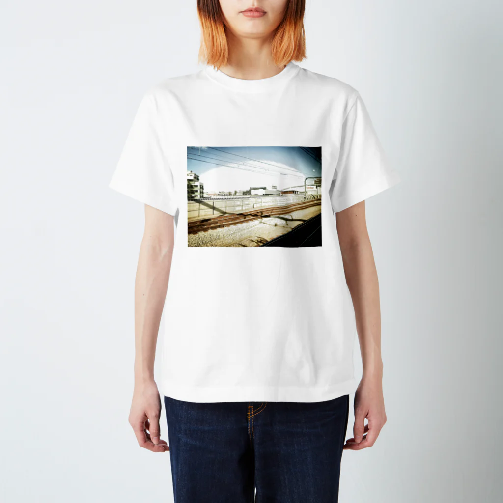 写真工房「瞬」のなんか良い感じに撮れた写真3 Regular Fit T-Shirt