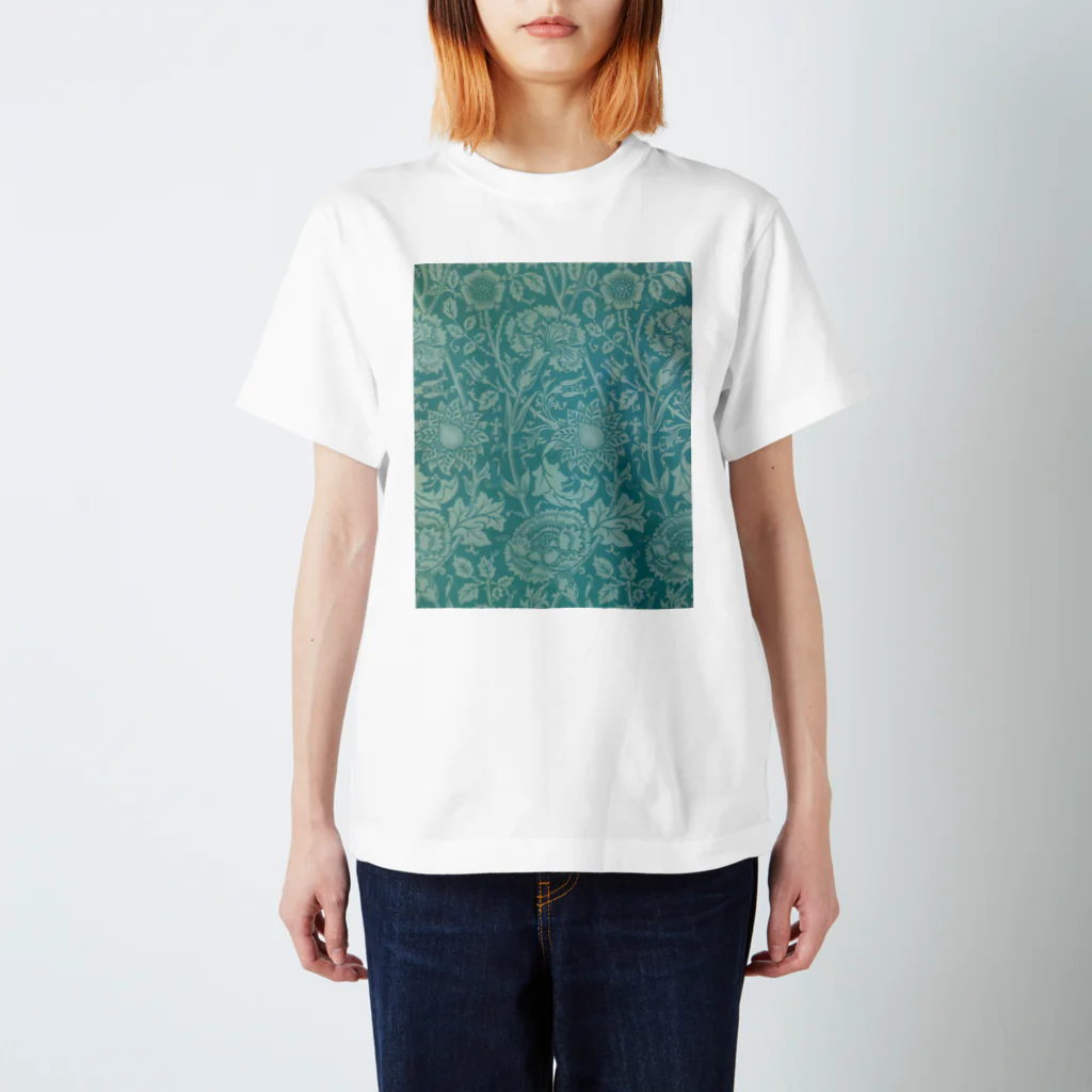 花名画アートグッズのウィリアム・モリス《なでしことバラ》 Regular Fit T-Shirt