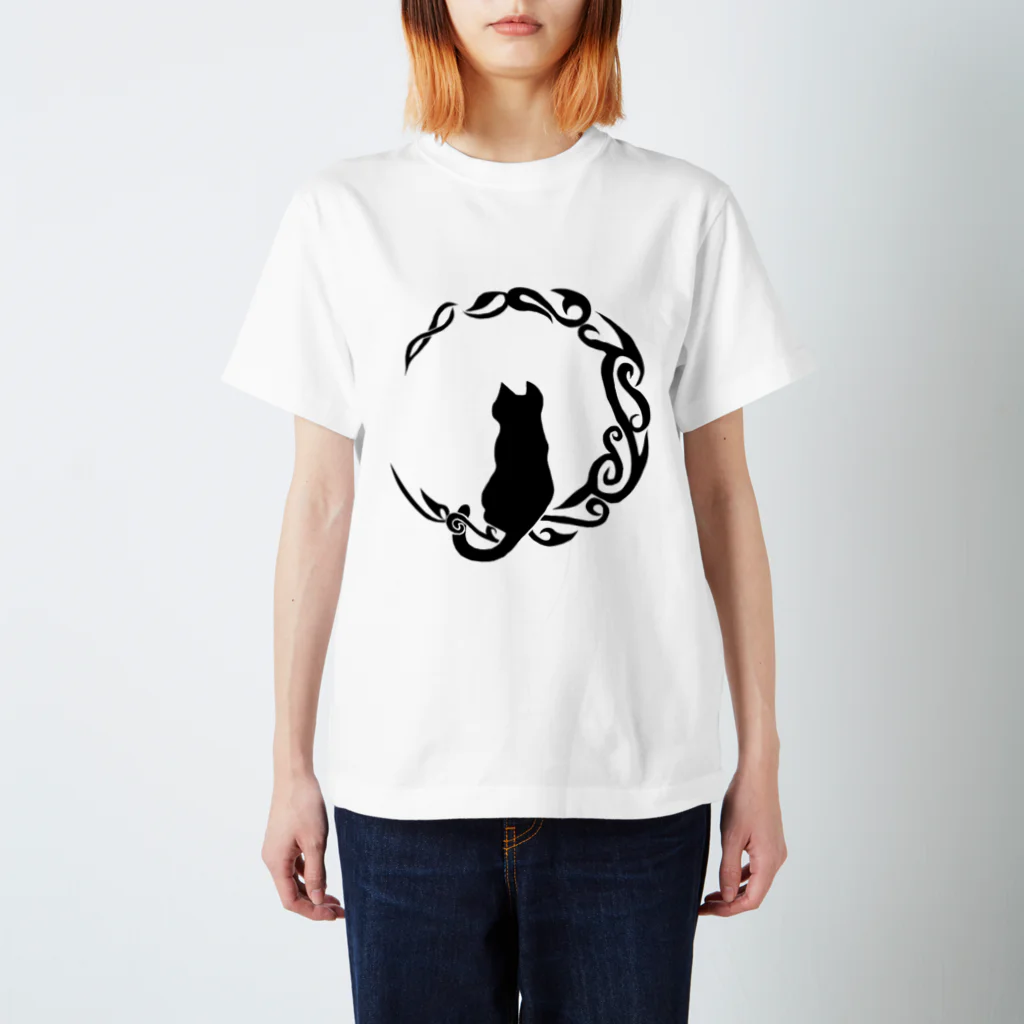 ぬいの黒猫 Regular Fit T-Shirt