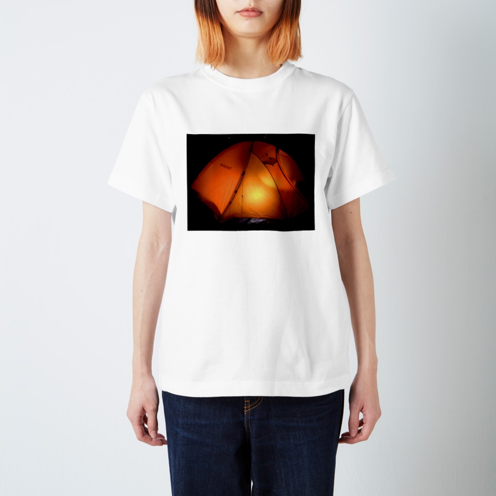 yosiのyosi's テント Regular Fit T-Shirt