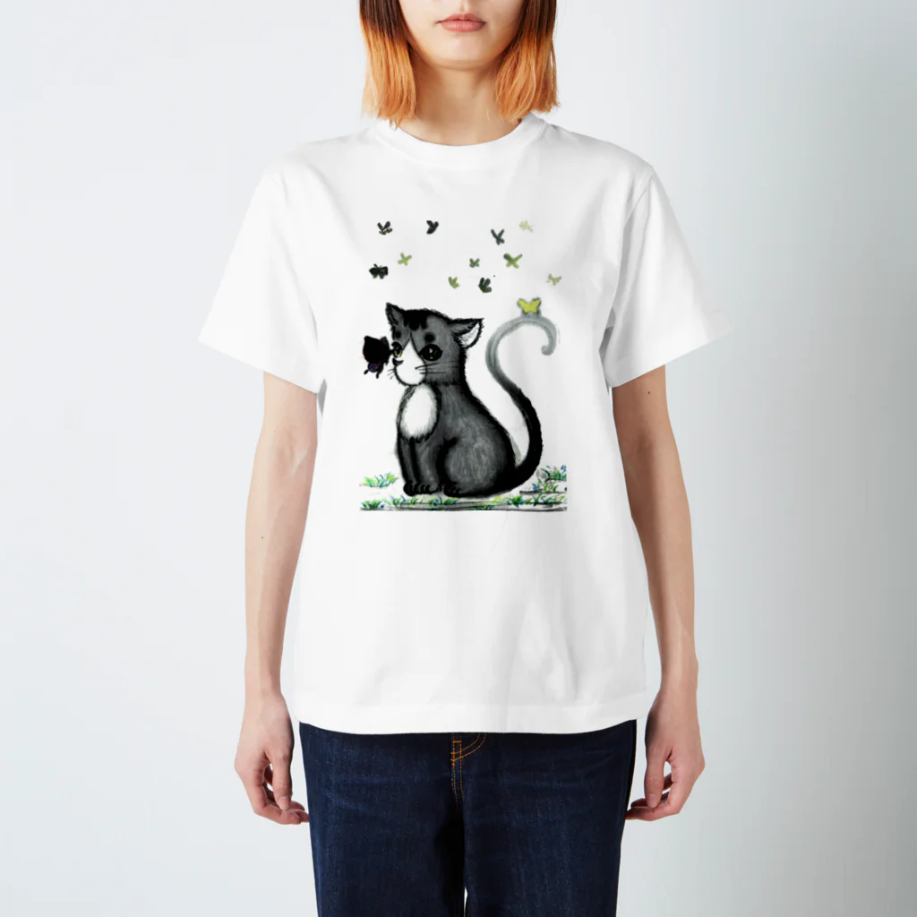 なみなみ・しずかの子猫と蝶 スタンダードTシャツ