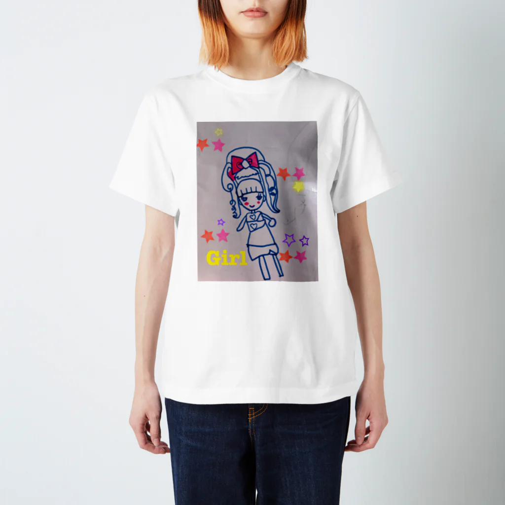 chihaのGirl Regular Fit T-Shirt