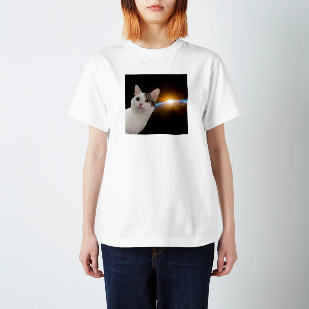 ニャァ助のスペース・トコ Regular Fit T-Shirt