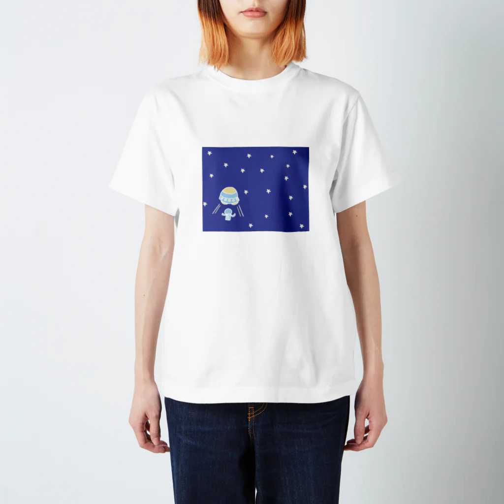 シンプルと言えばシンプル。の宇宙と星と。 Regular Fit T-Shirt