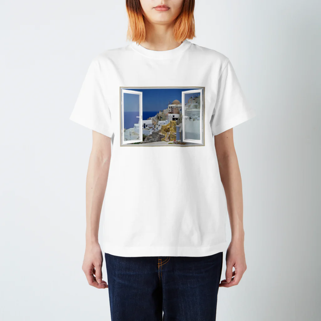 taxiのどこでも窓 エーゲ海サントリーニ島 スタンダードTシャツ