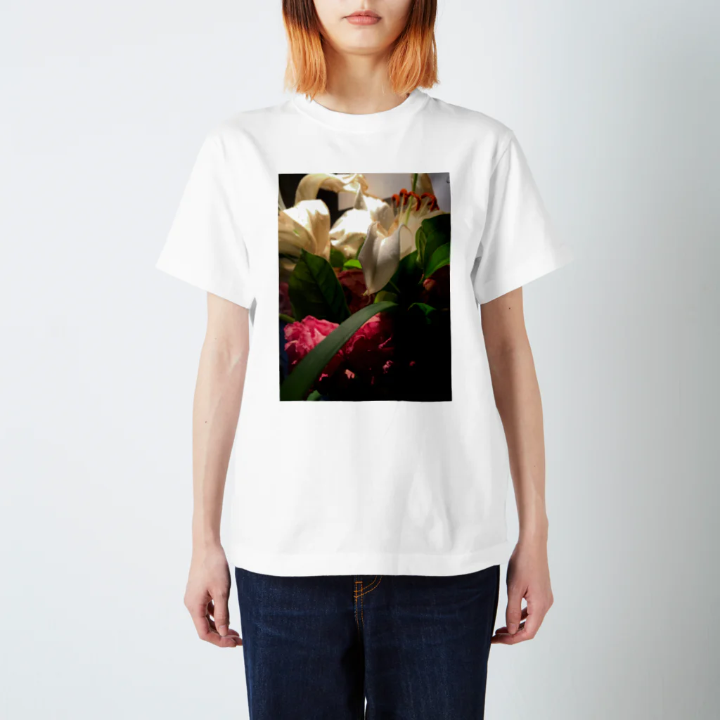 HOTOKEの百合 スタンダードTシャツ