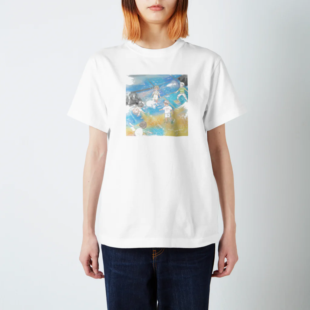 山田萌の「世界経済」 Regular Fit T-Shirt