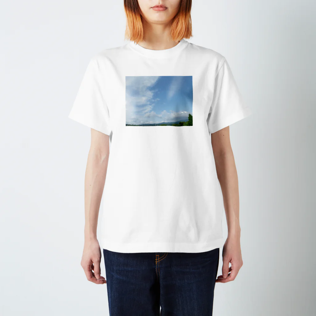 akane_art（茜音工房）の癒しの風景（空と雲） スタンダードTシャツ