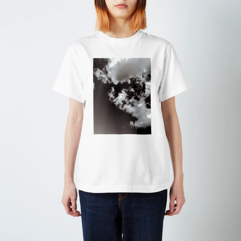 sumomのCloudy_mono スタンダードTシャツ