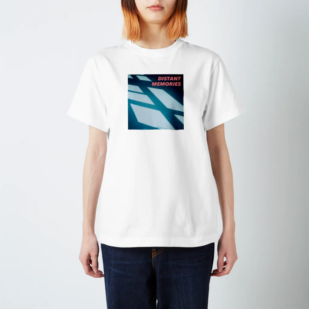 FICTIONのDISTANT MEMORIES  Regular Fit T-Shirt