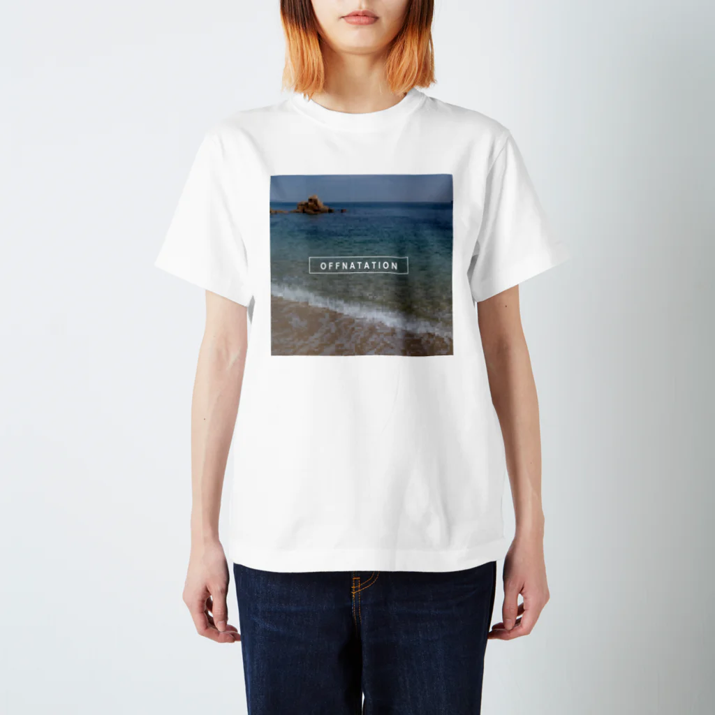 off_natationの海岸ドットTシャツ Regular Fit T-Shirt