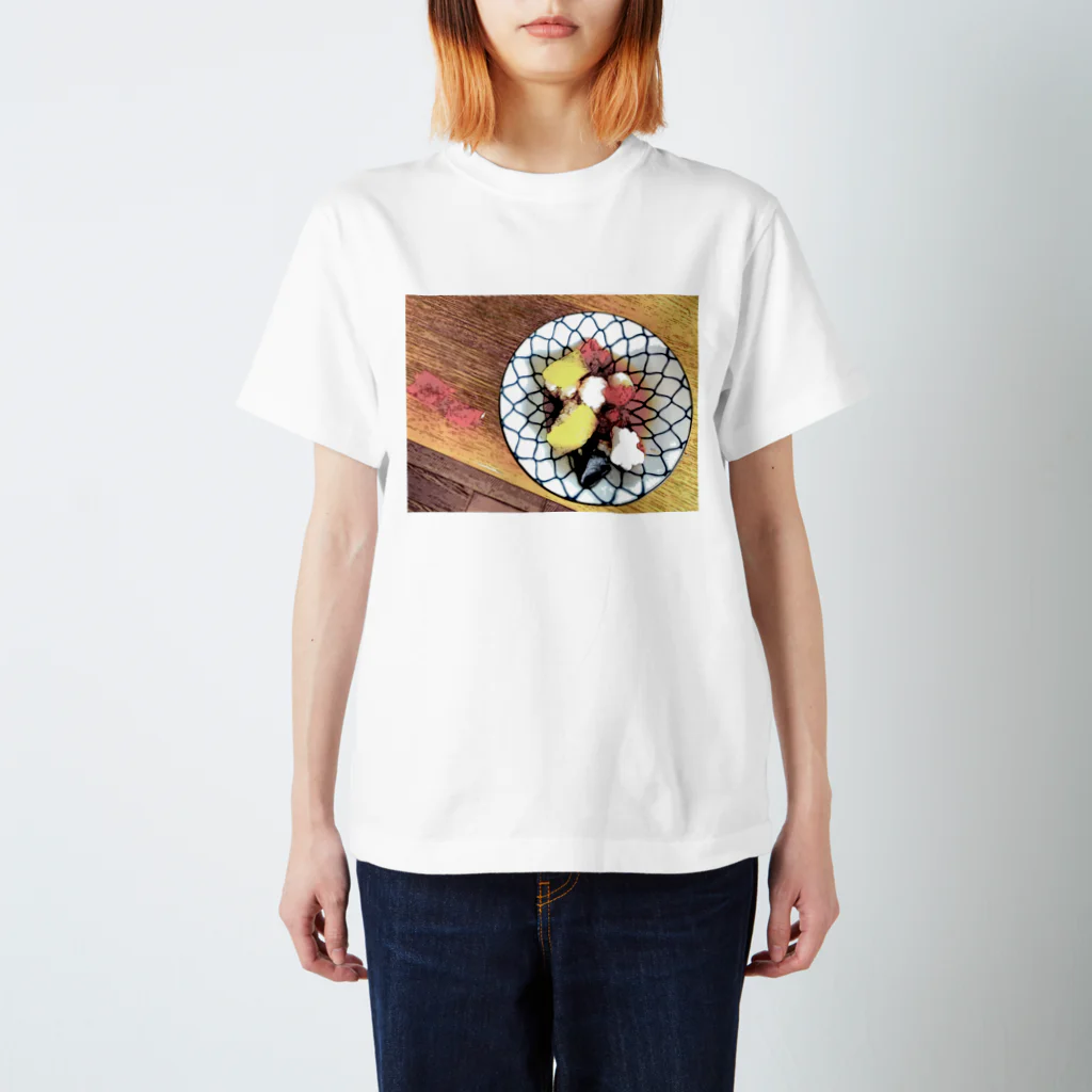 kamuko-03のsushi スタンダードTシャツ