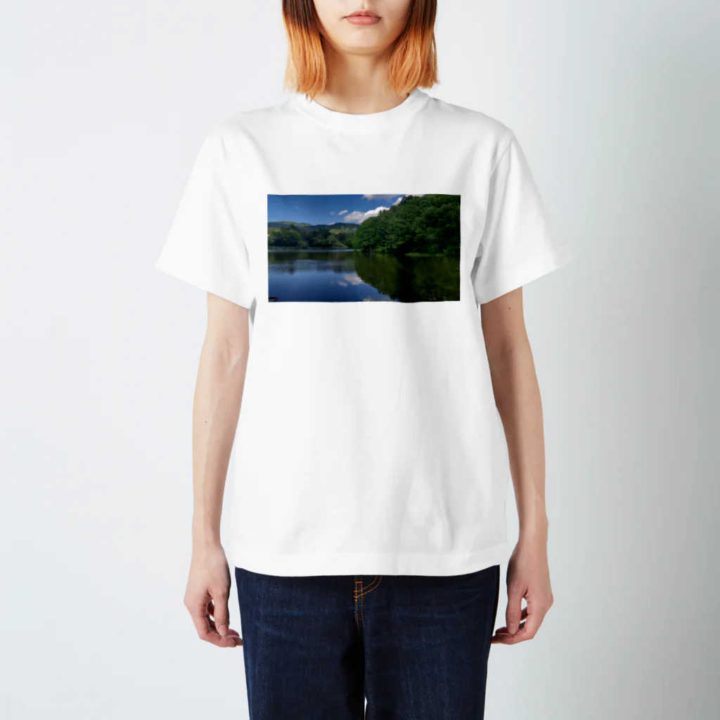 ももたんの夏のため池 Regular Fit T-Shirt