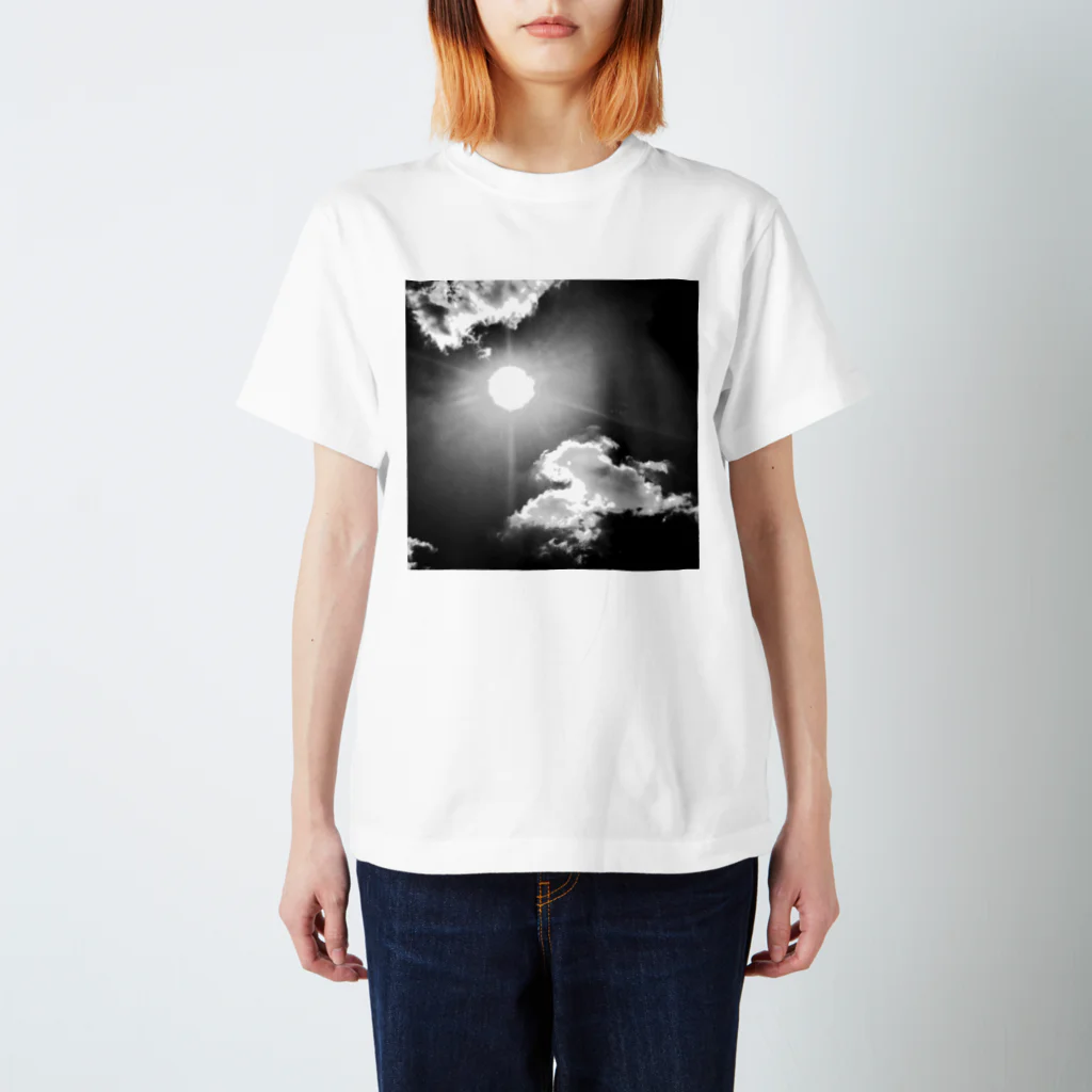 All Aloneのmono-sky Regular Fit T-Shirt