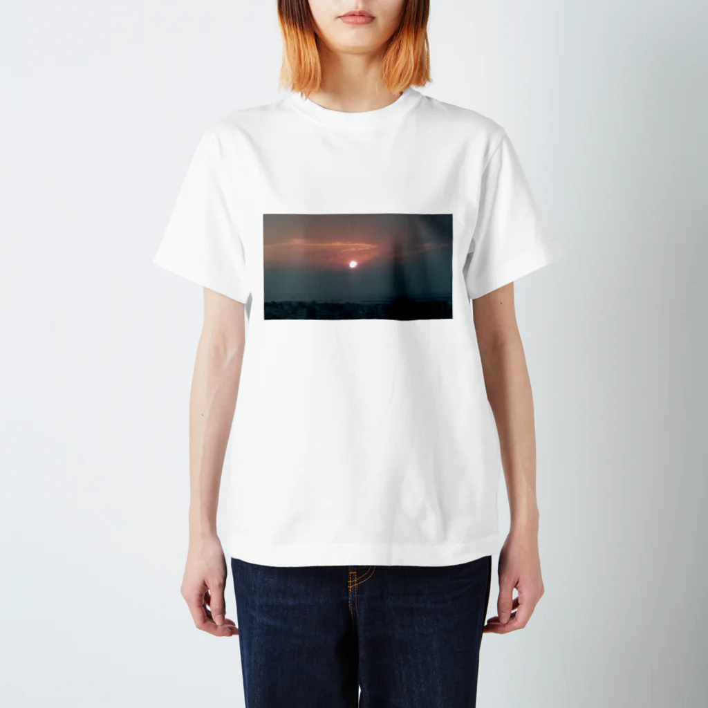 SHINJI.N・Vの夕陽 スタンダードTシャツ