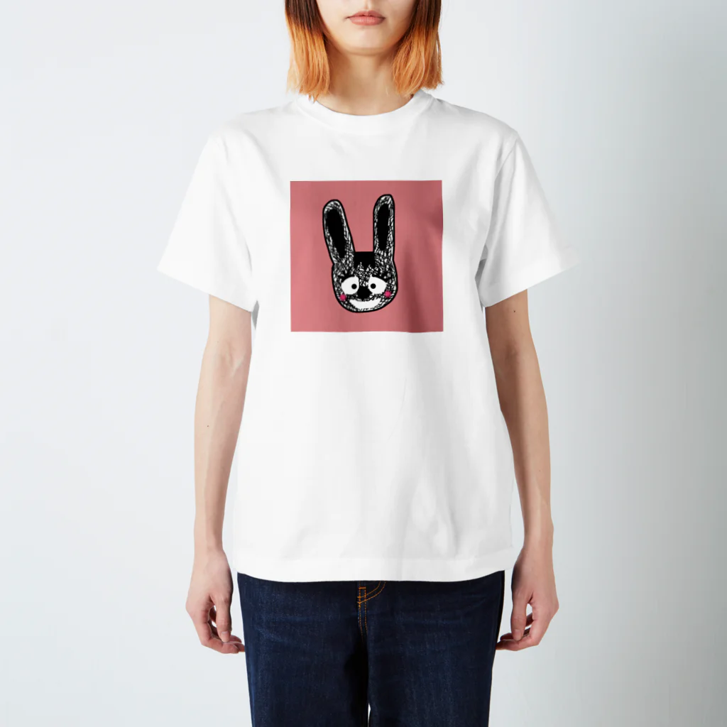 usa100の癖うさぎピンク Regular Fit T-Shirt