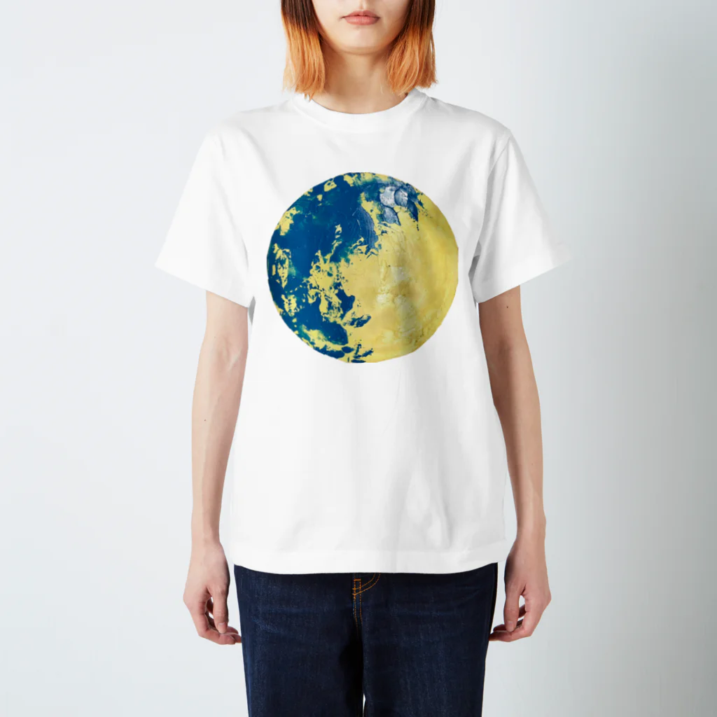 ミヤマの月 Regular Fit T-Shirt