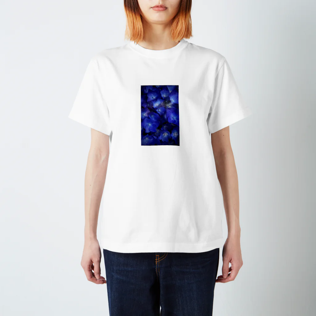 amekoamenokoのflower Regular Fit T-Shirt