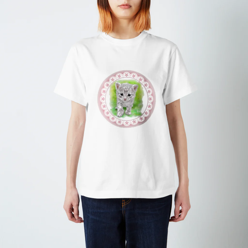 kinako-japanの子猫（保護猫）ちゃん スタンダードTシャツ