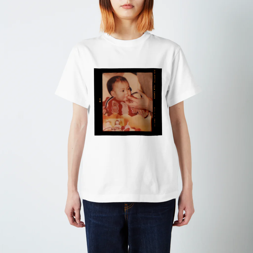 ダイナマイトベイビーのBaby me スタンダードTシャツ