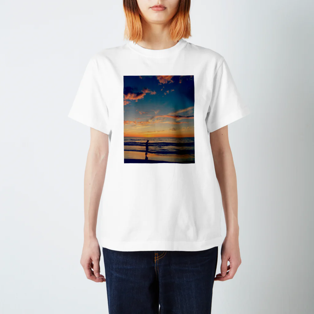 nature_photo SHOPのSunset  Beach Regular Fit T-Shirt